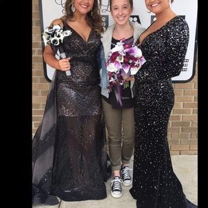 Sherri Hill Prom Dress